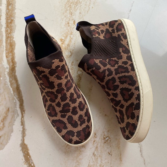 Rothy's Women's high top slip on sneaker Wildcat Leopard size 10.5 - Picture 1 of 8